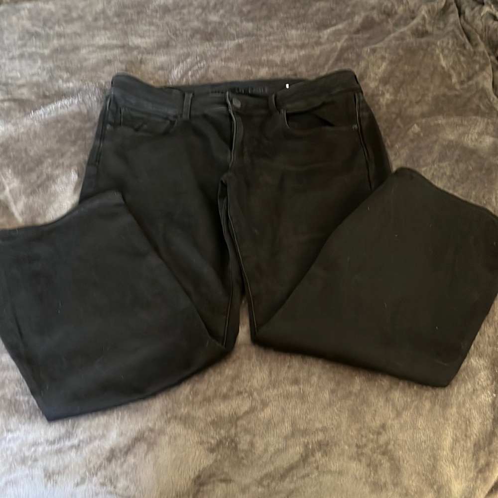 American Eagle Kick boot cut , 18short , womens